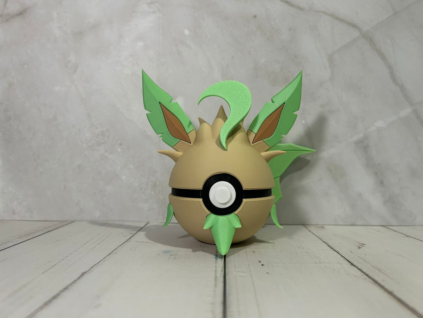#0470 Leafeon Ball