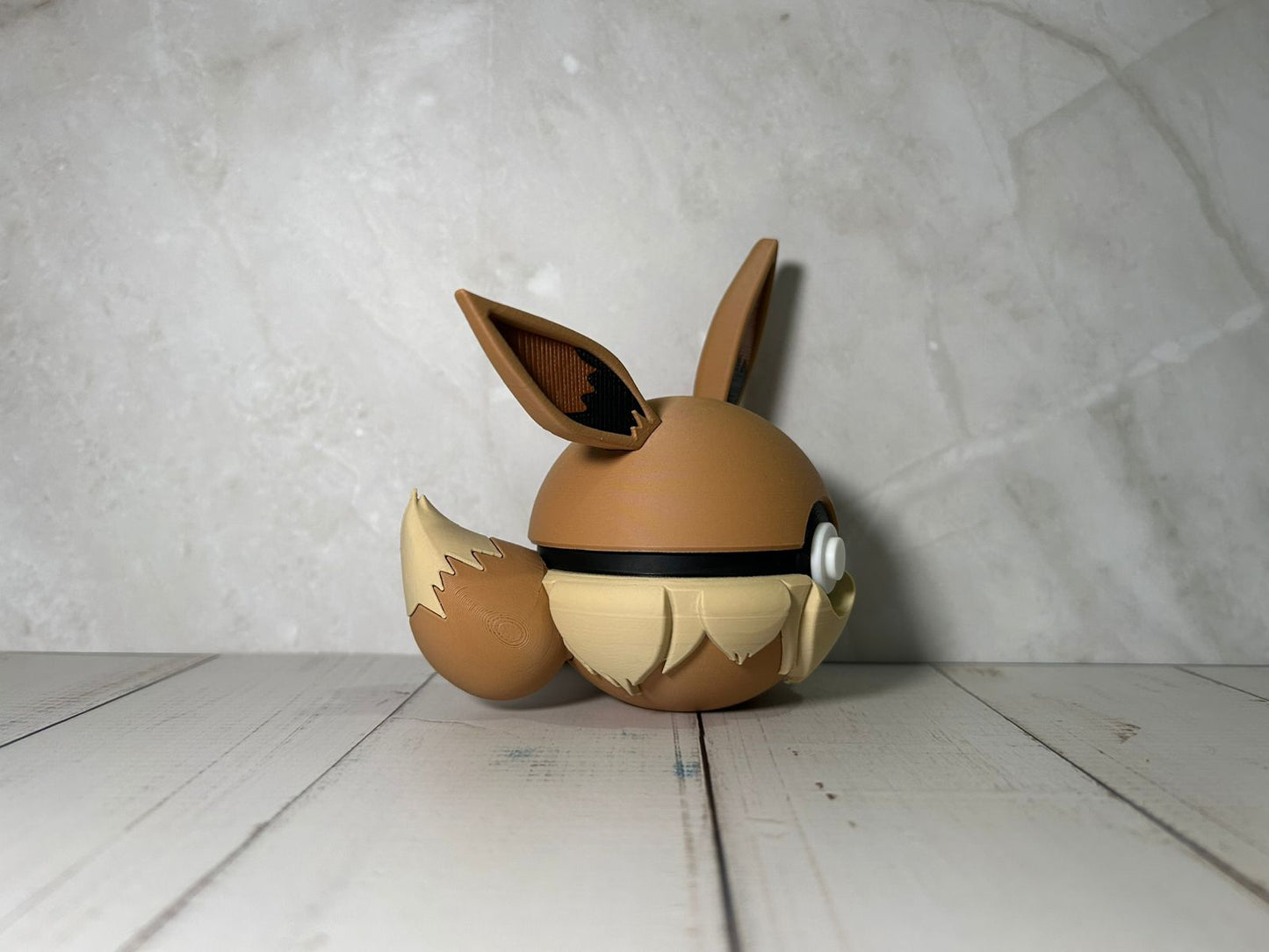 #0133 Evee Ball