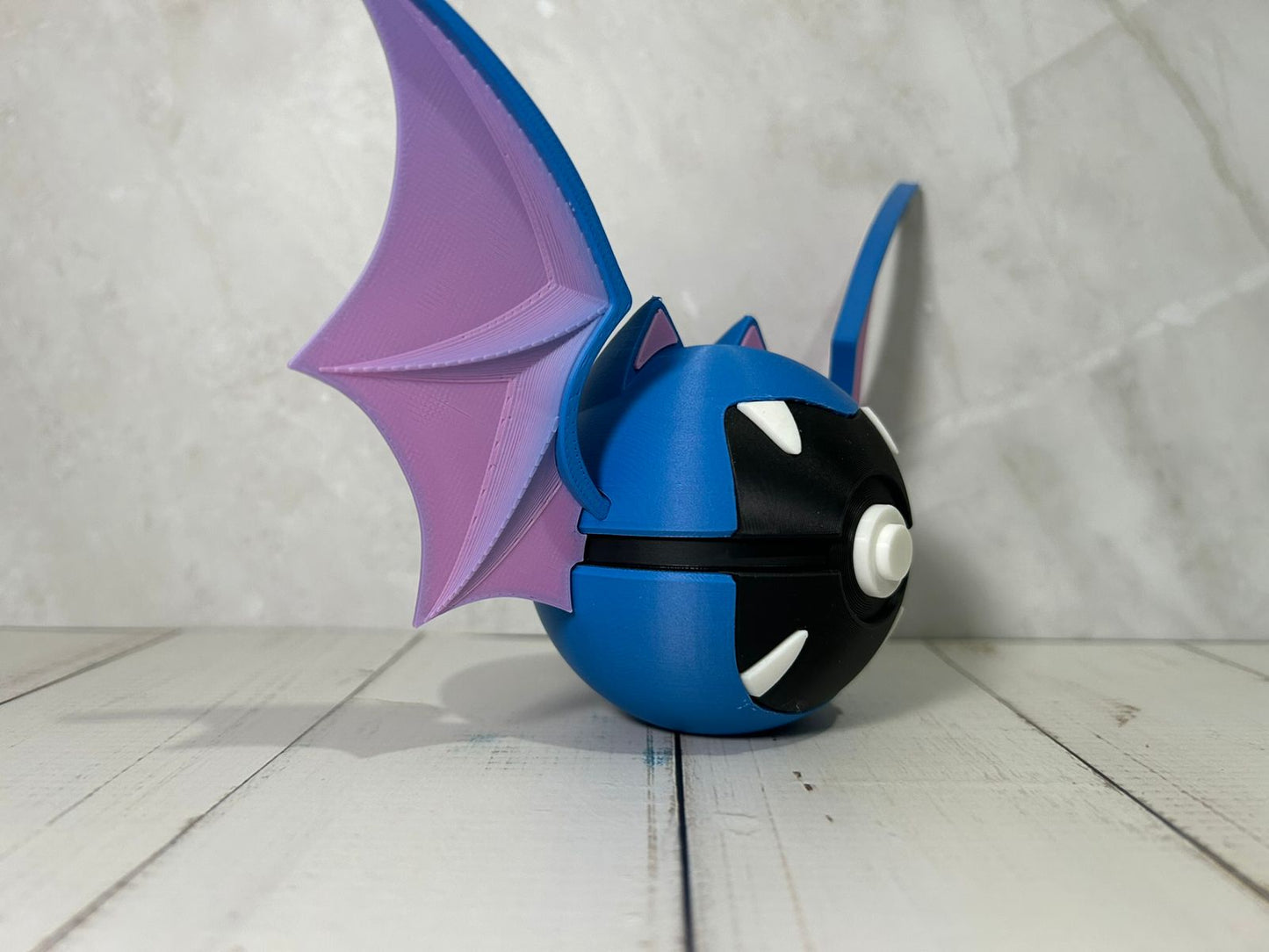 #0042 Golbat Ball
