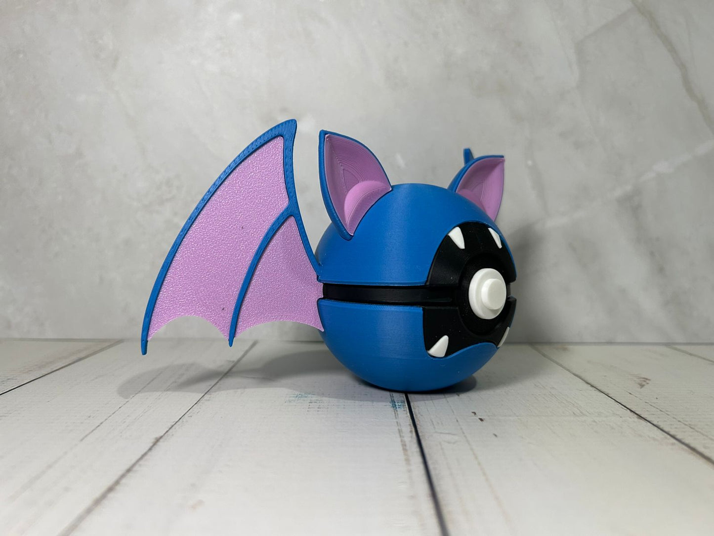 #0041 Zubat Ball