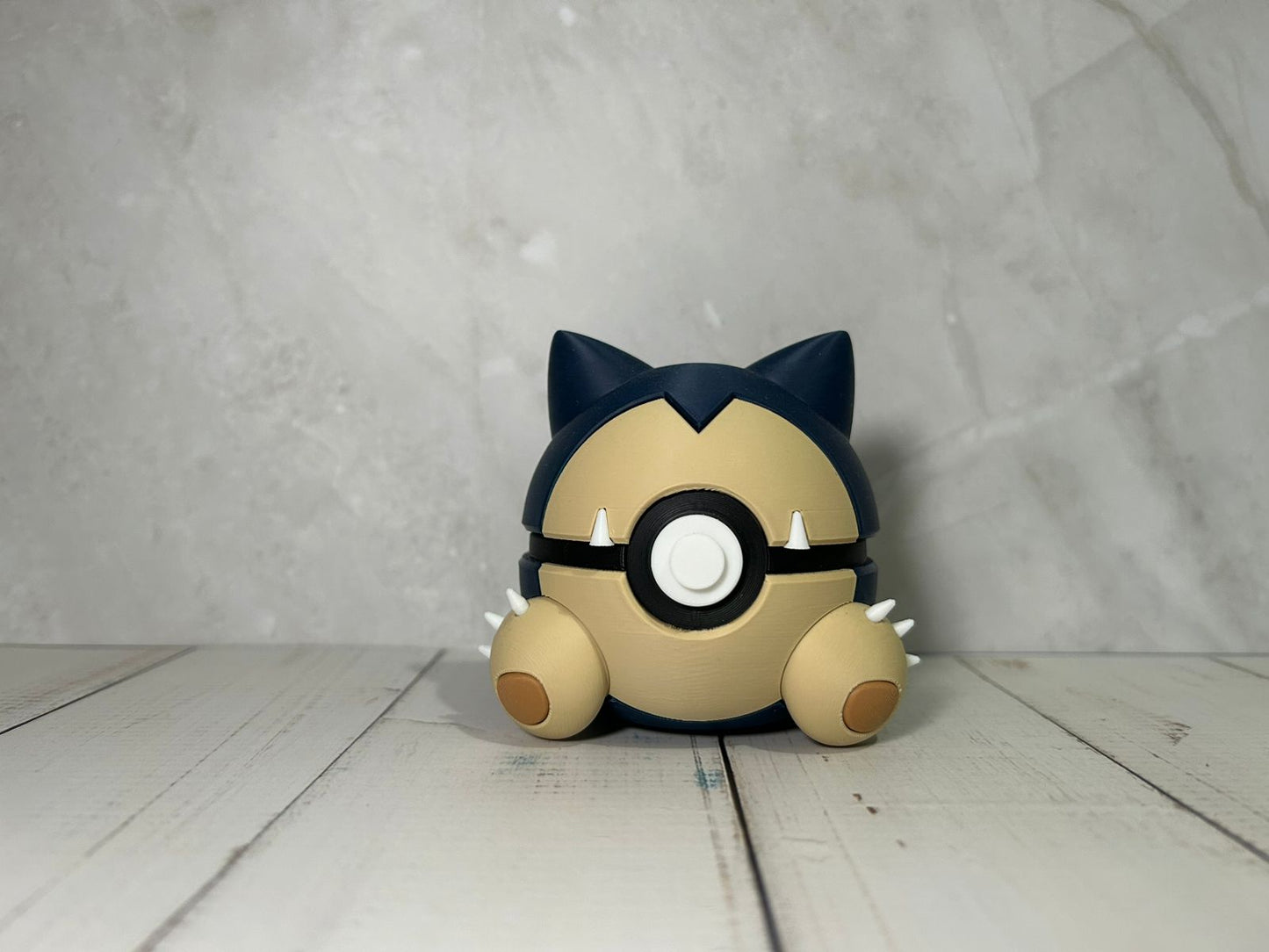 #0143 Snorlax Ball