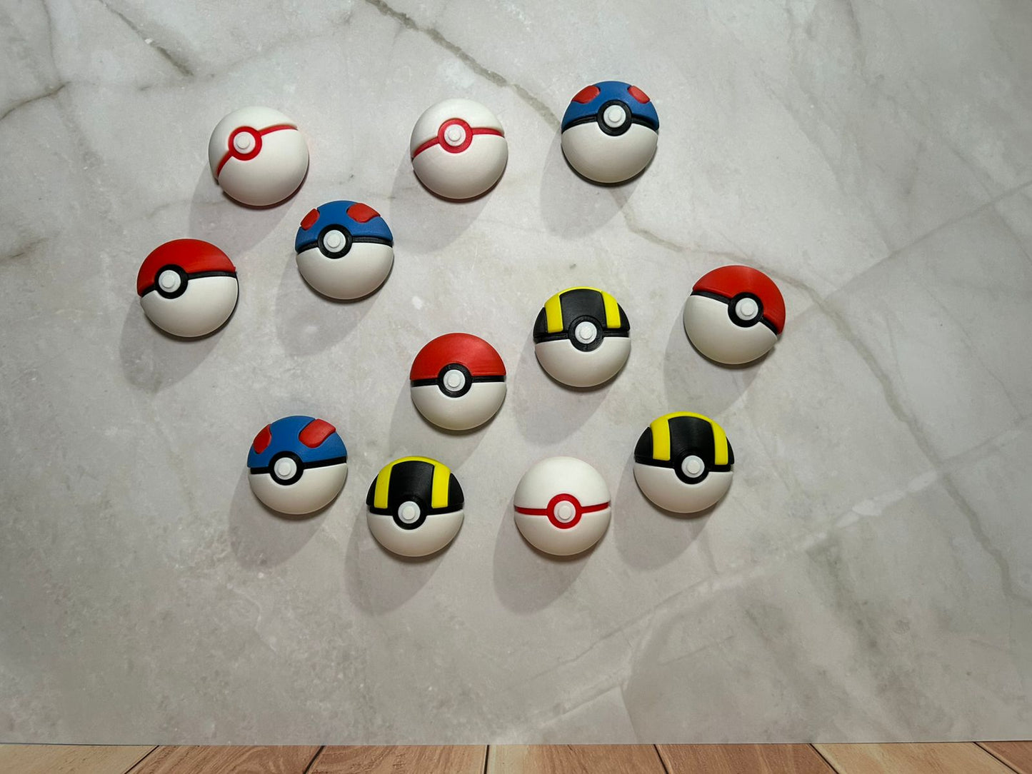 Imán para refrigerador Pokeball