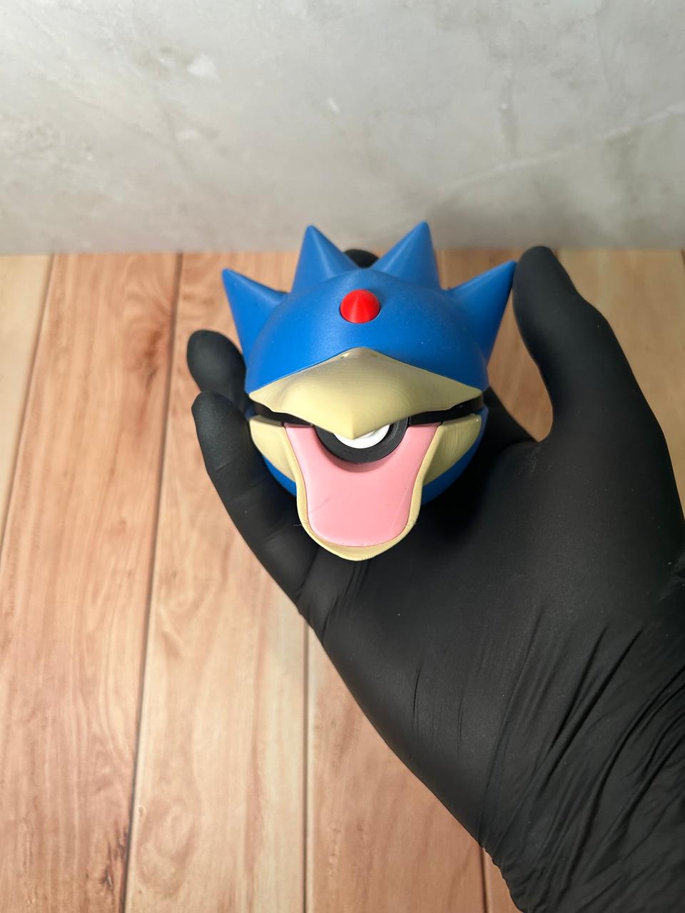 #0055 Golduck Ball