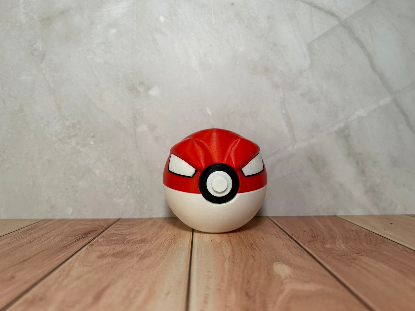 #0100 Voltorb Ball
