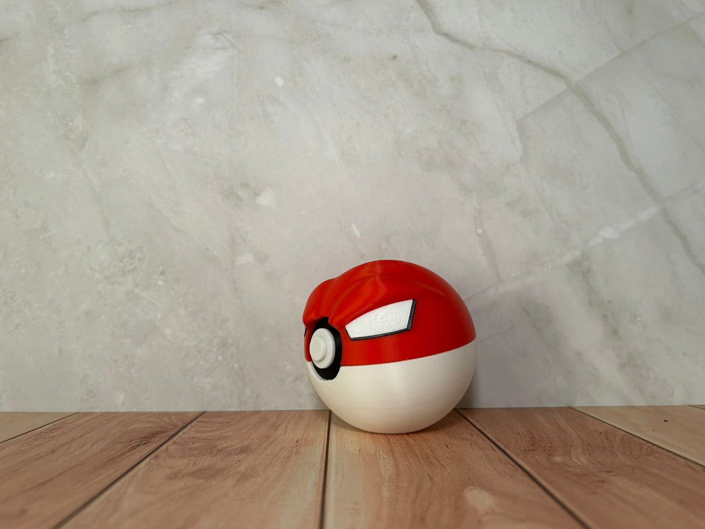 #0100 Voltorb Ball