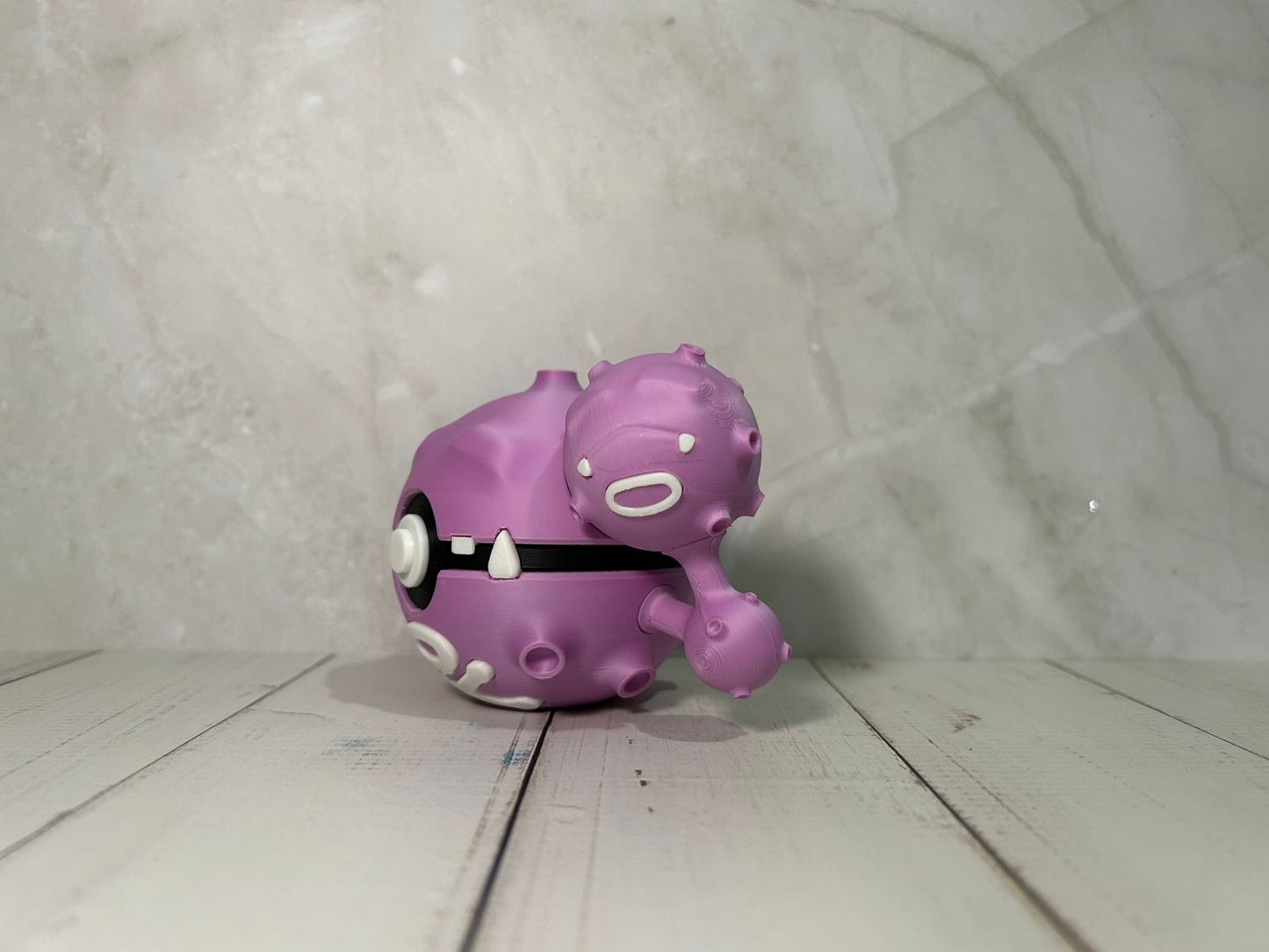 #0110 Weezing Ball