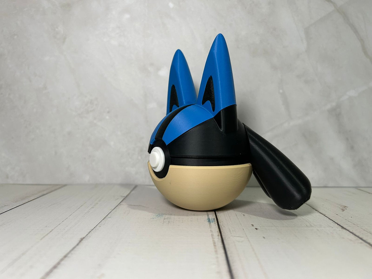 #0448 Lucario Ball