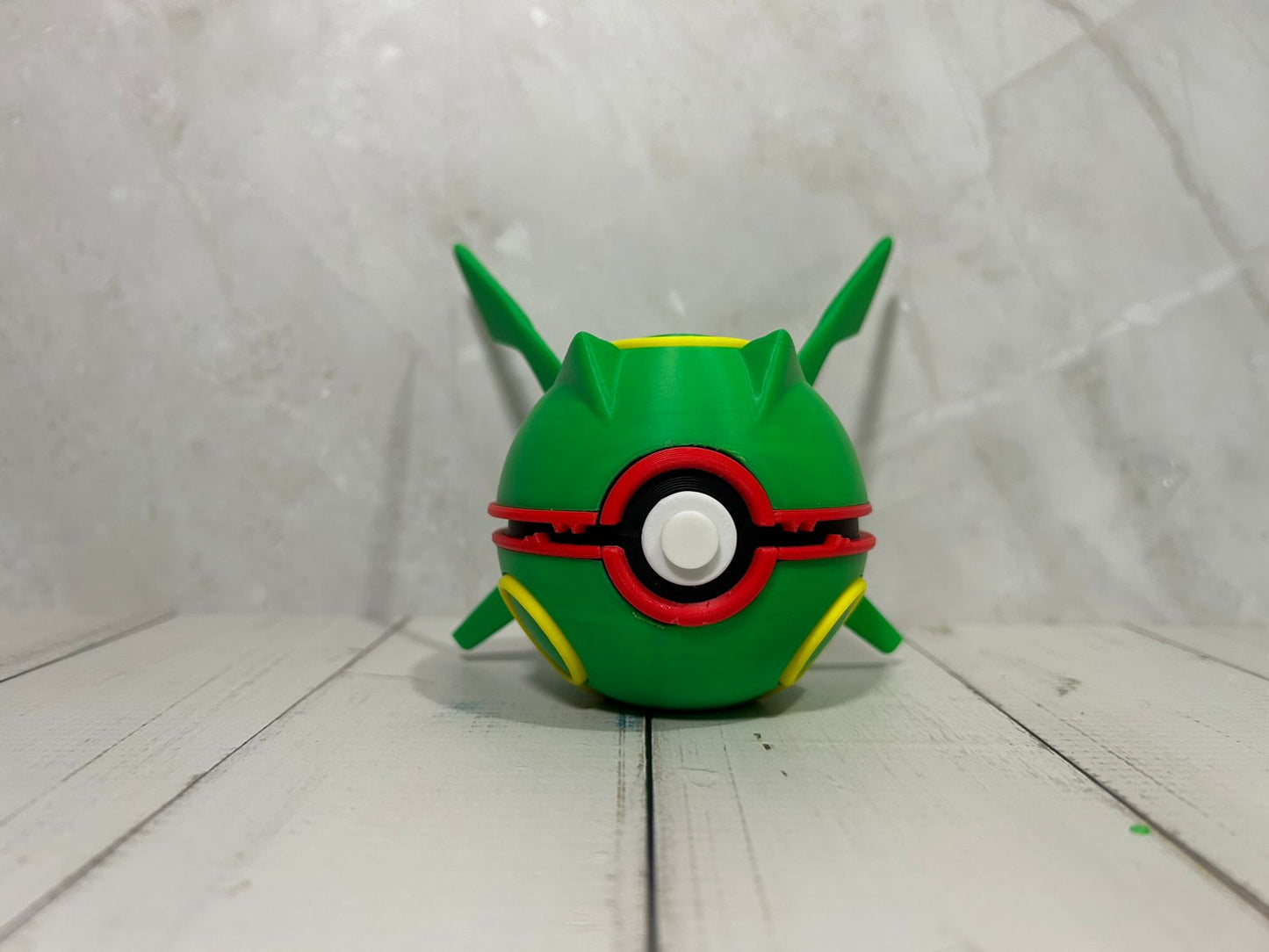 #0384 Rayquaza Ball
