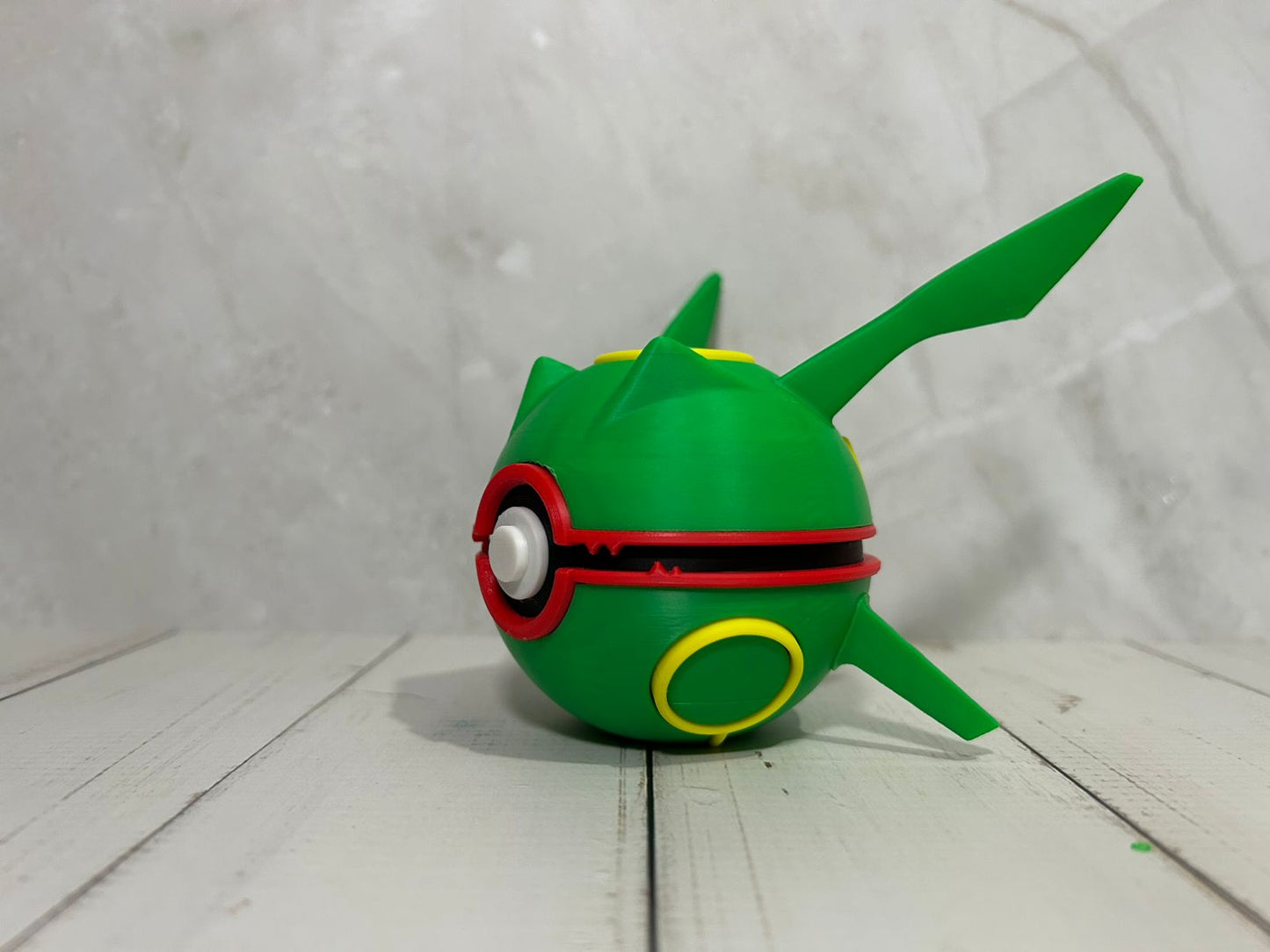 #0384 Rayquaza Ball