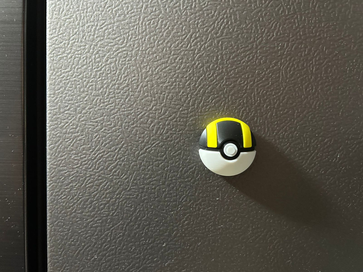 Imán para refrigerador Ultra Ball